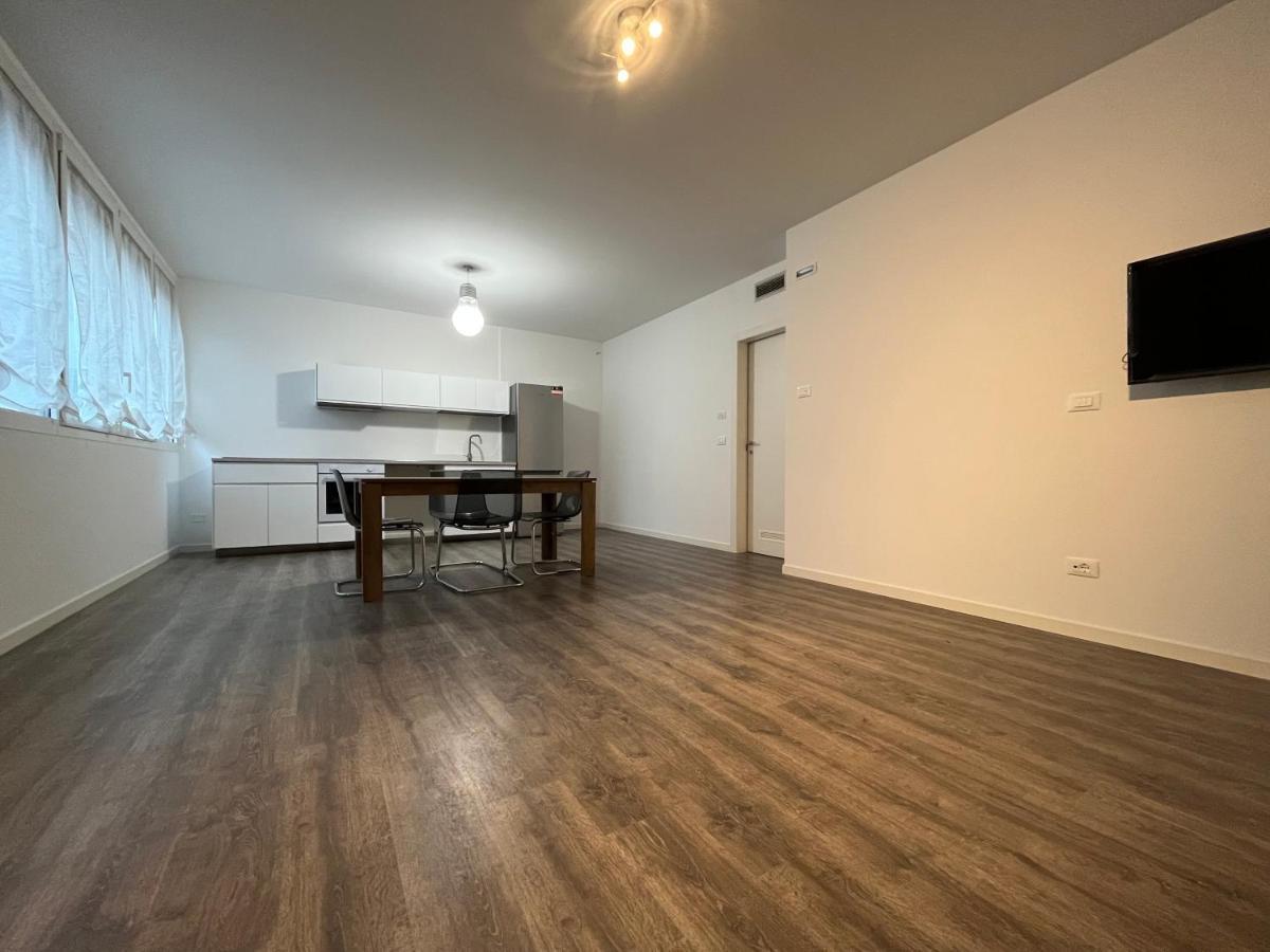 Modern Apartment - Centro 파도바 외부 사진